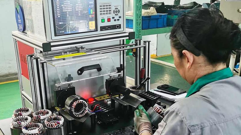 小型步进电机定制：价格背后的考量因素